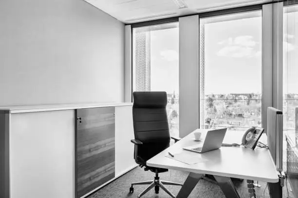 Dedicated Private Room